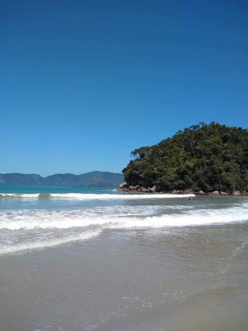 Holiday home Casa De Aluguel De Finais De Semana E Feriados Ubatuba